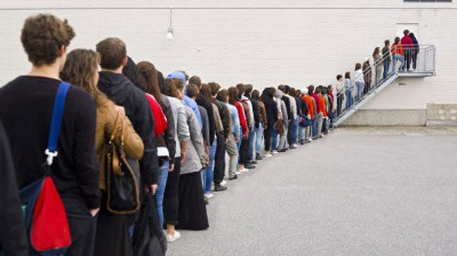 Πρωτιά της Ελλάδας στην περιθωριοποίηση των νέων – 17 εκατ. άτομα από 20 έως 34 ετών εκτός απασχόλησης και εκπαίδευσης – Στοιχεία σοκ